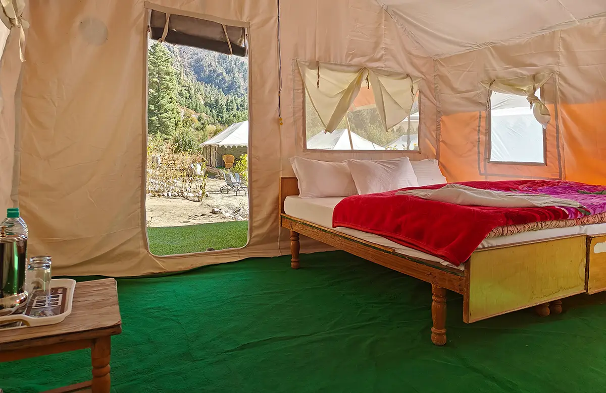 twin-sharing-deluxe-swiss-tent-chitkul